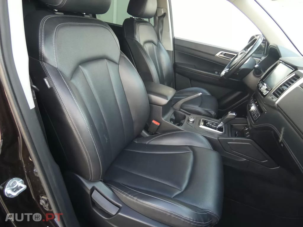SsangYong Musso Grand 4WD Sapphire