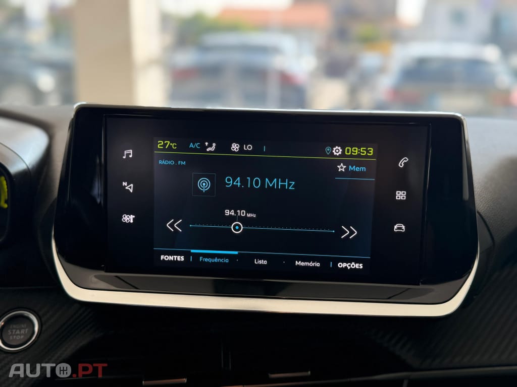 Peugeot E-2008 50 kWh Active Pack