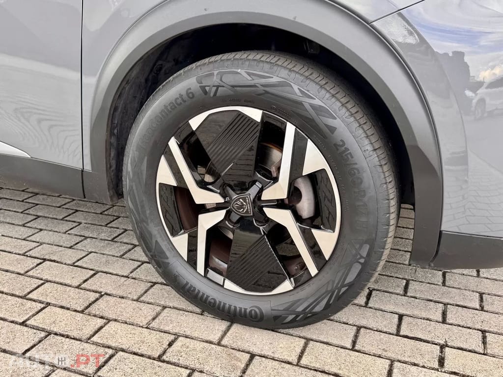 Peugeot 2008 1.2 PureTech Allure