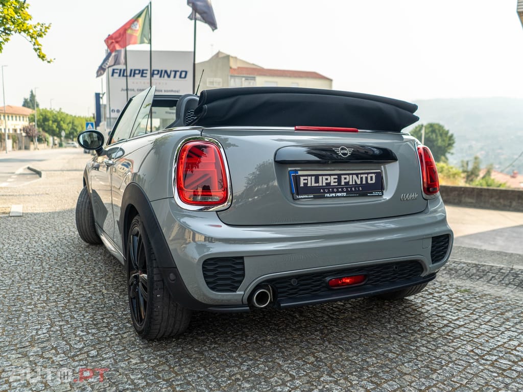 MINI Cabrio Cooper Premium Extra JCW Auto