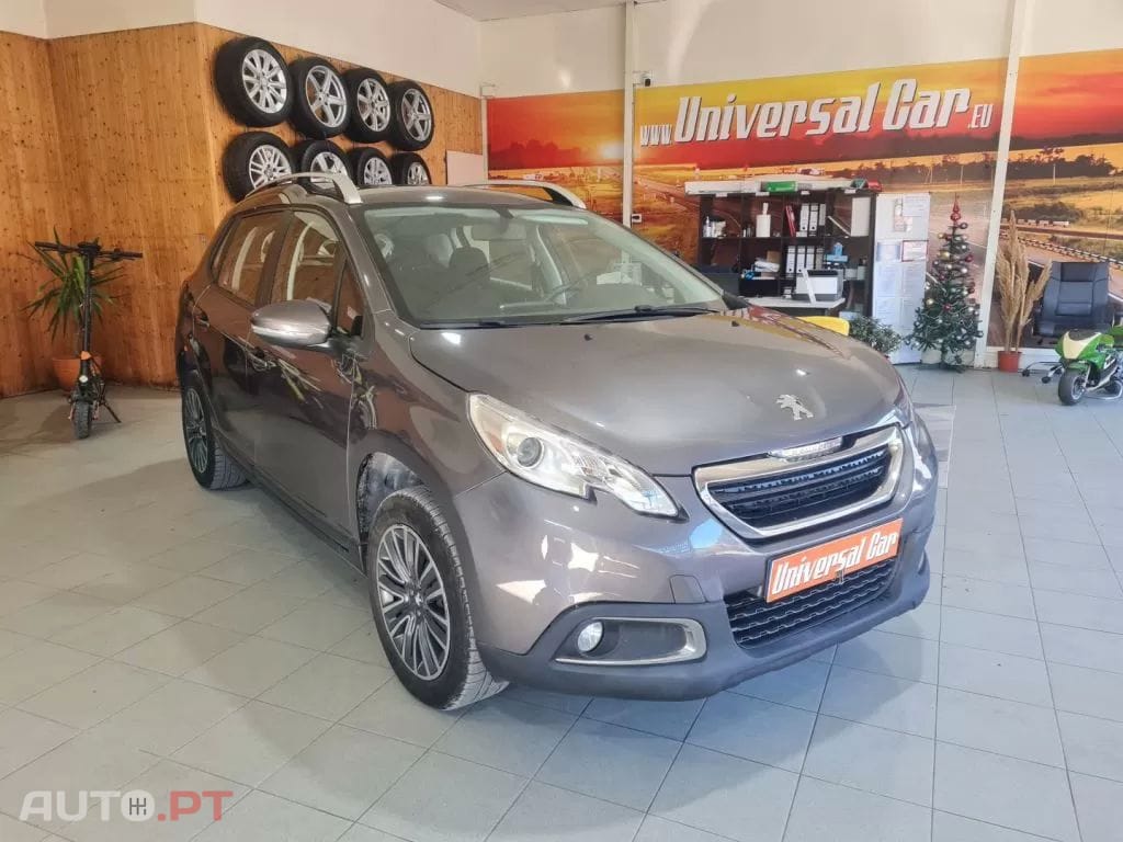 Peugeot 2008 1.2 VTi Active
