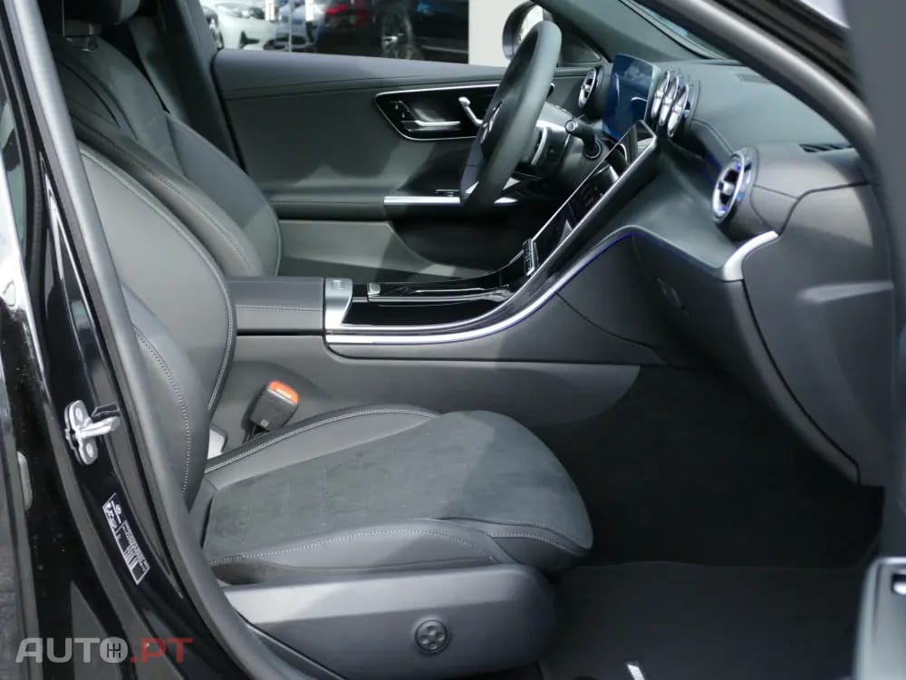 Mercedes-Benz C 300 e AMG Line