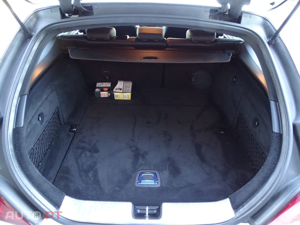 Mercedes-Benz CLS 250 Shooting Brake CDI 7G-TRONIC