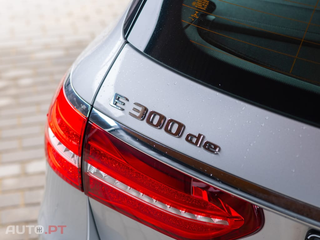 Mercedes-Benz E 300 de Avantgarde