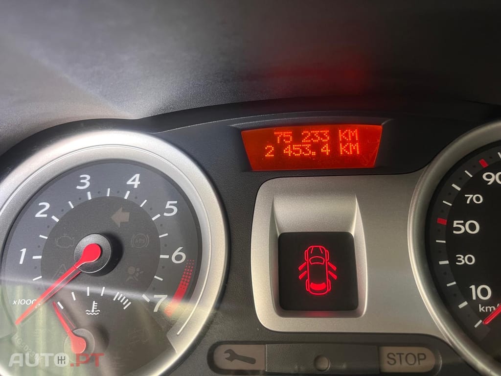 Renault Clio 1.2 RipCurl