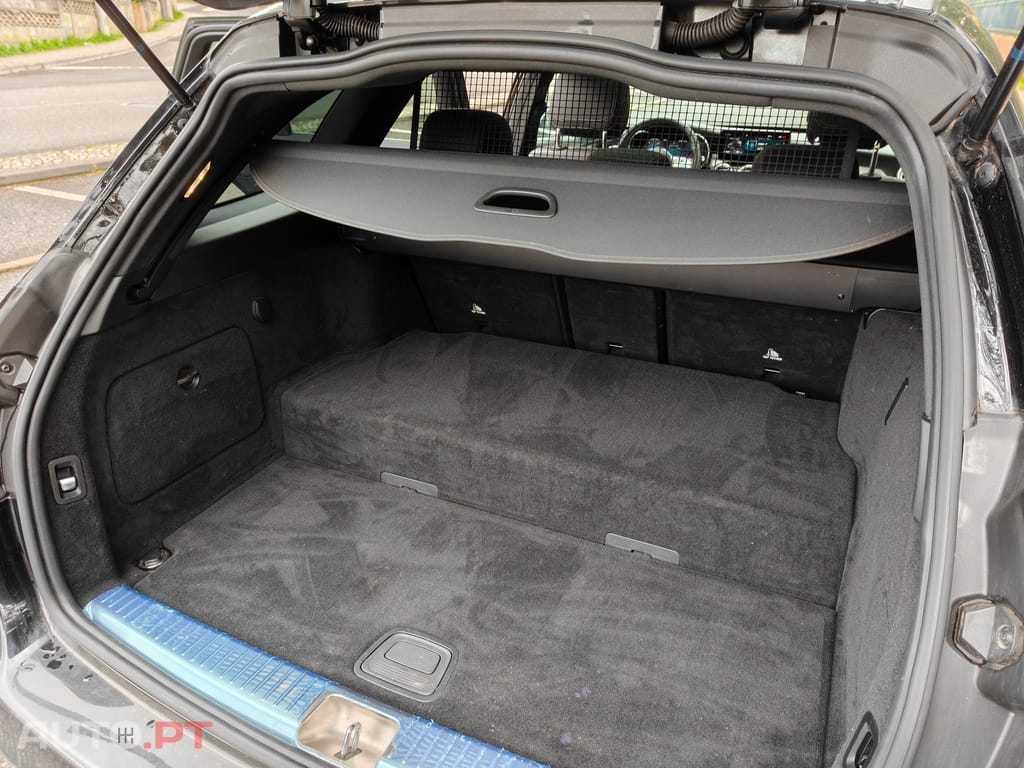 Mercedes-Benz C 300 C300de Híbrido Plug-in T 9G-TRONIC AMG Line