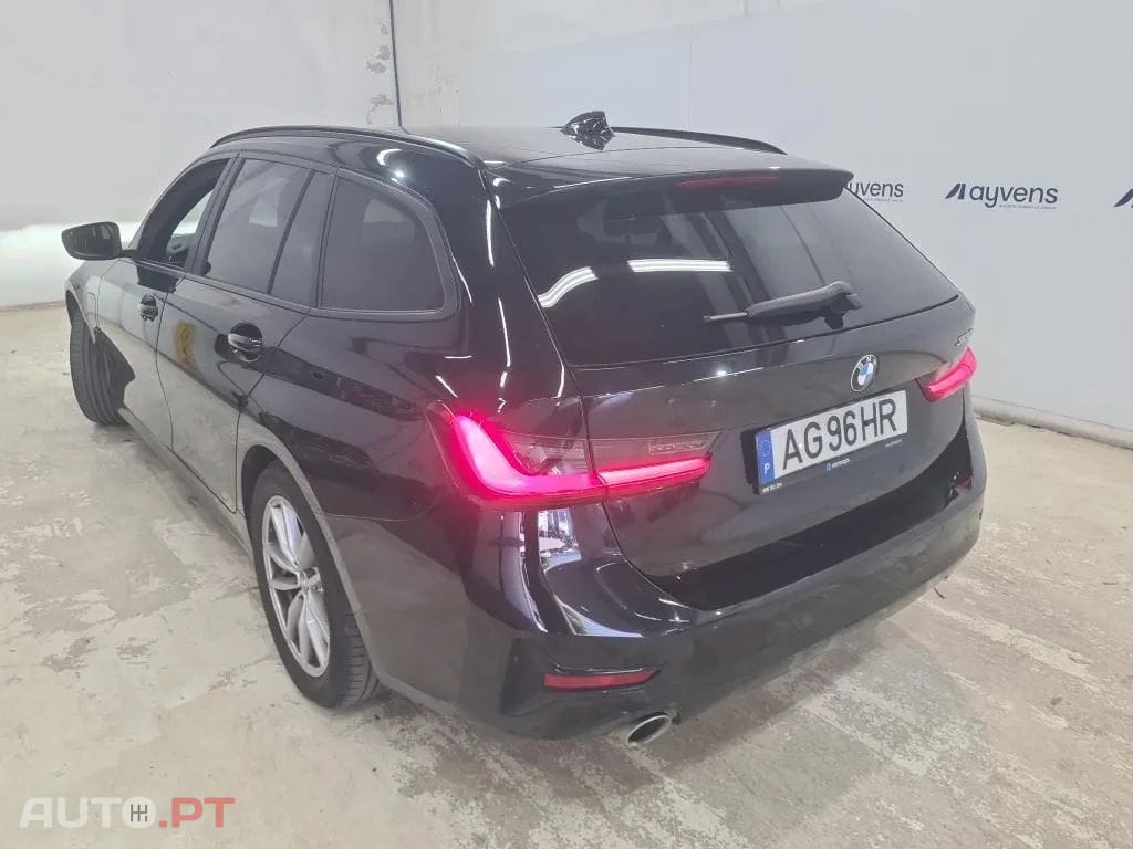 BMW 320 e Touring Corporate Edition Auto
