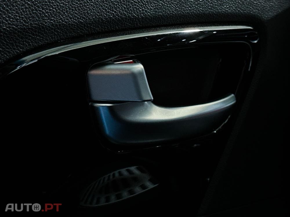Kia Niro Premium Edition