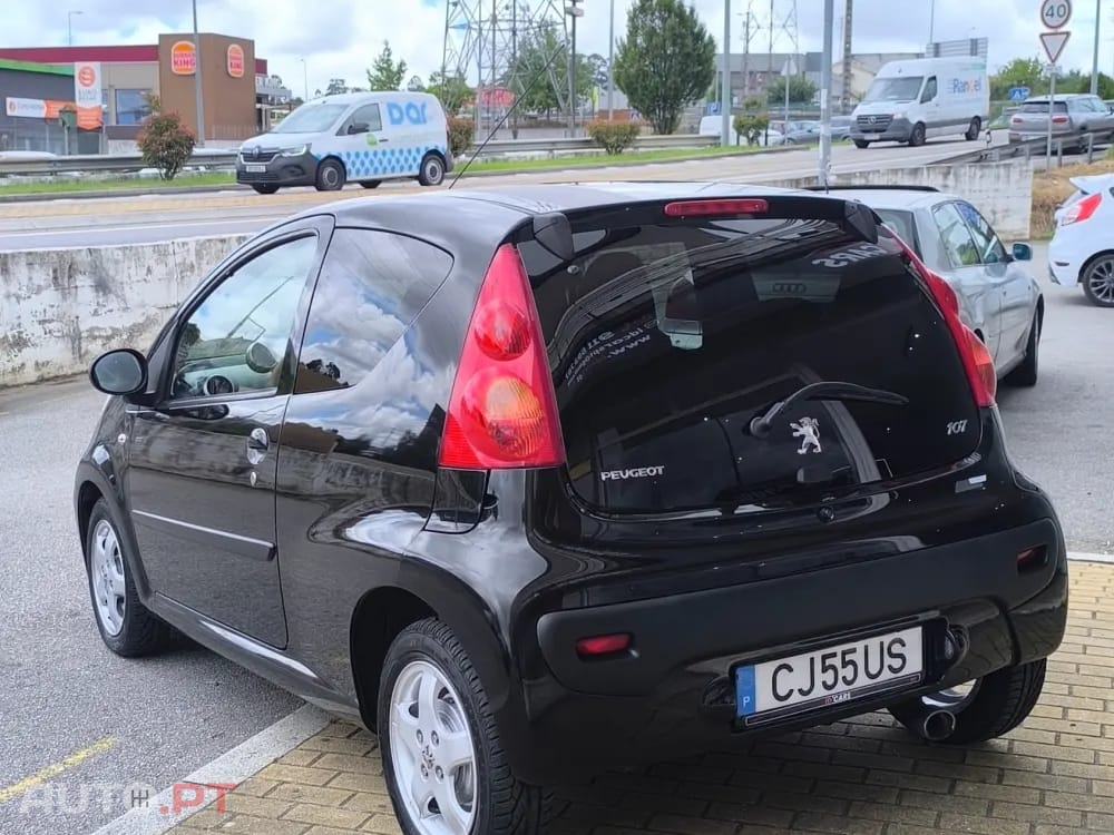 Peugeot 107 1.0 Sportium