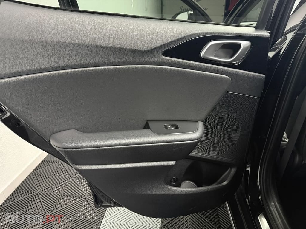 Kia Xceed 1.6 GDi PHEV Drive