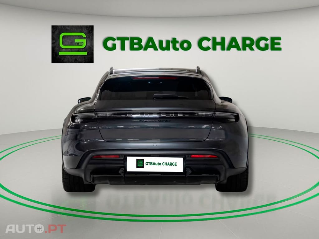 Porsche Taycan I.V.A DEDUTIVEL Turbo