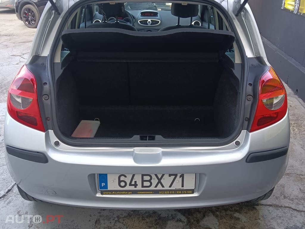 Renault Clio 1.2 SE Storia Confort