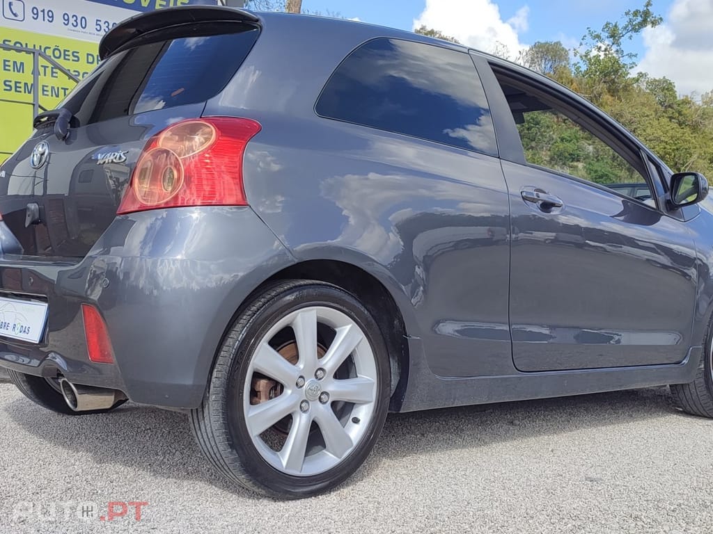 Toyota Yaris T-SPORT