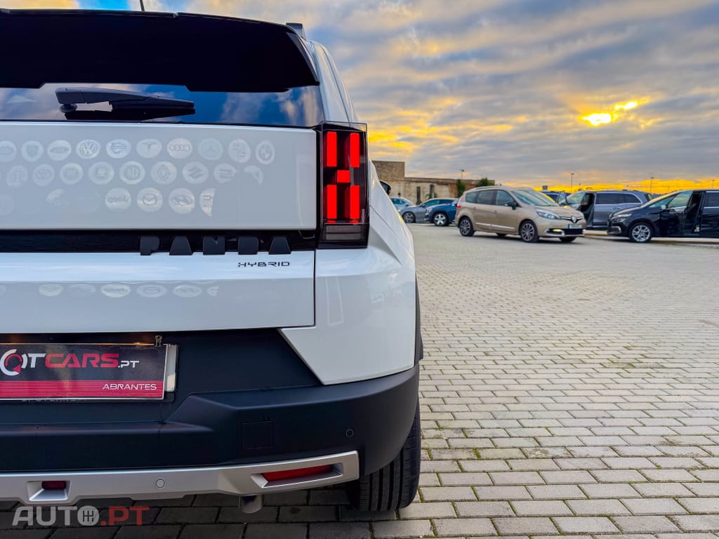 Fiat Grande Panda 1.2 Hybrid La Prima eDCT