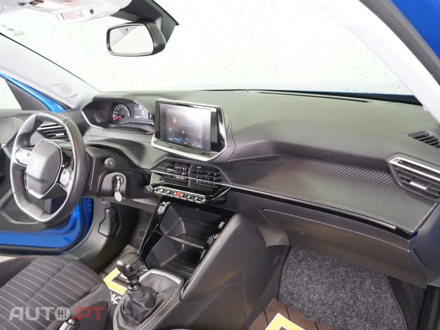 Peugeot 2008 1.2 PureTech Allure Pack