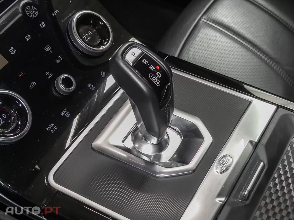 Land Rover Evoque P300e S I.V.A DEDUTIVEL 