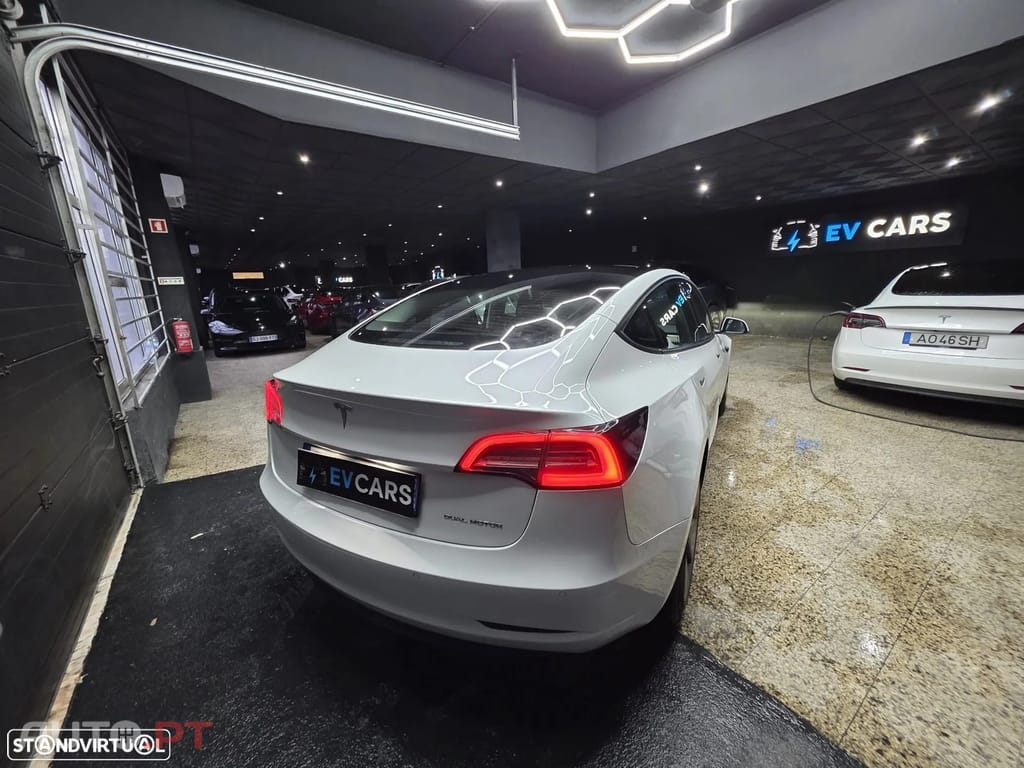 Tesla Model 3 Long Range AWD Dual Motor