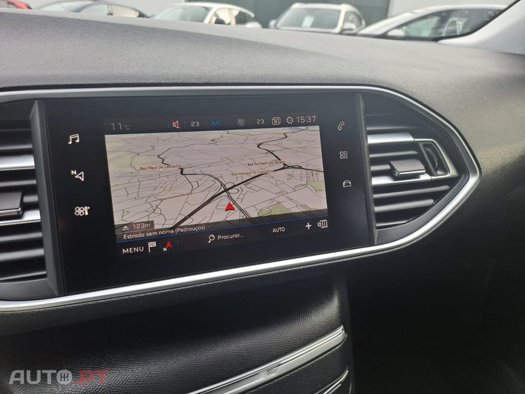 Peugeot 308 1.2 PureTech Allure J17