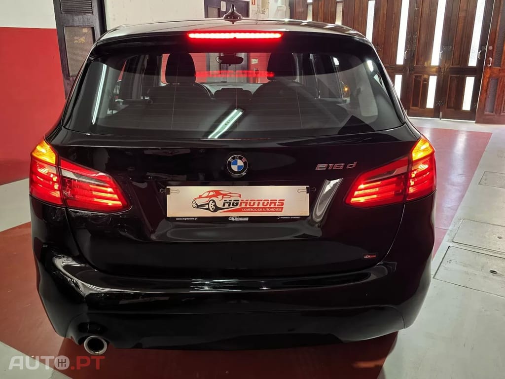 BMW 216 d Advantage Auto