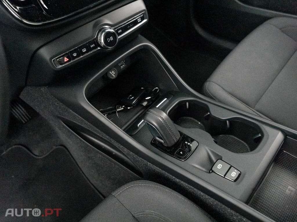 Volvo XC40 1.5 T5 PHEV Inscription Expression