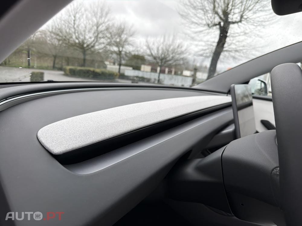 Tesla Model 3 Long Range AWD Dual Motor