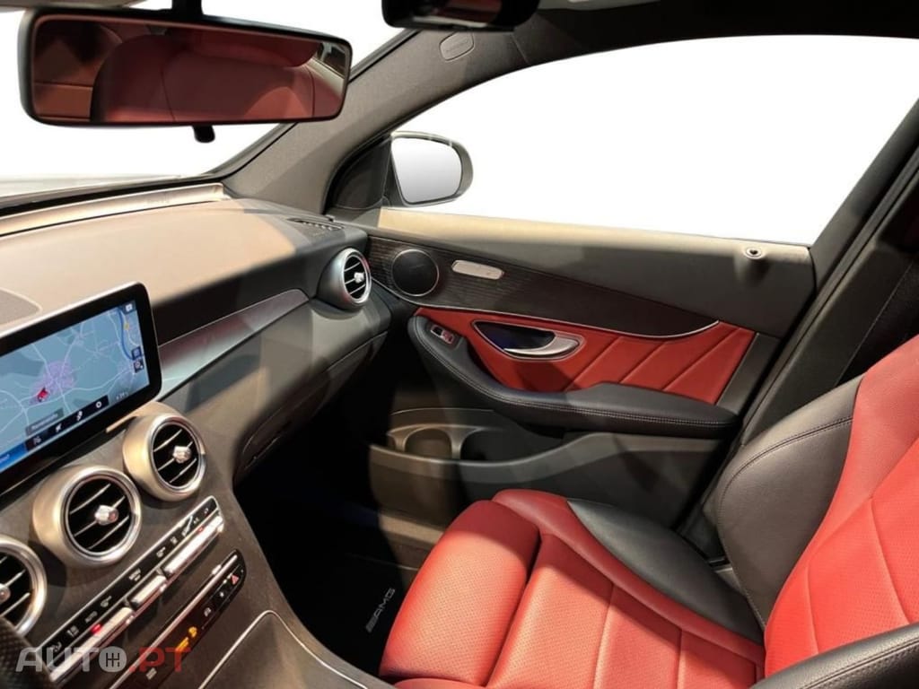 Mercedes-Benz GLC 300 I.V.A DEDUTÍVEL de 4matic Coupe AMG 