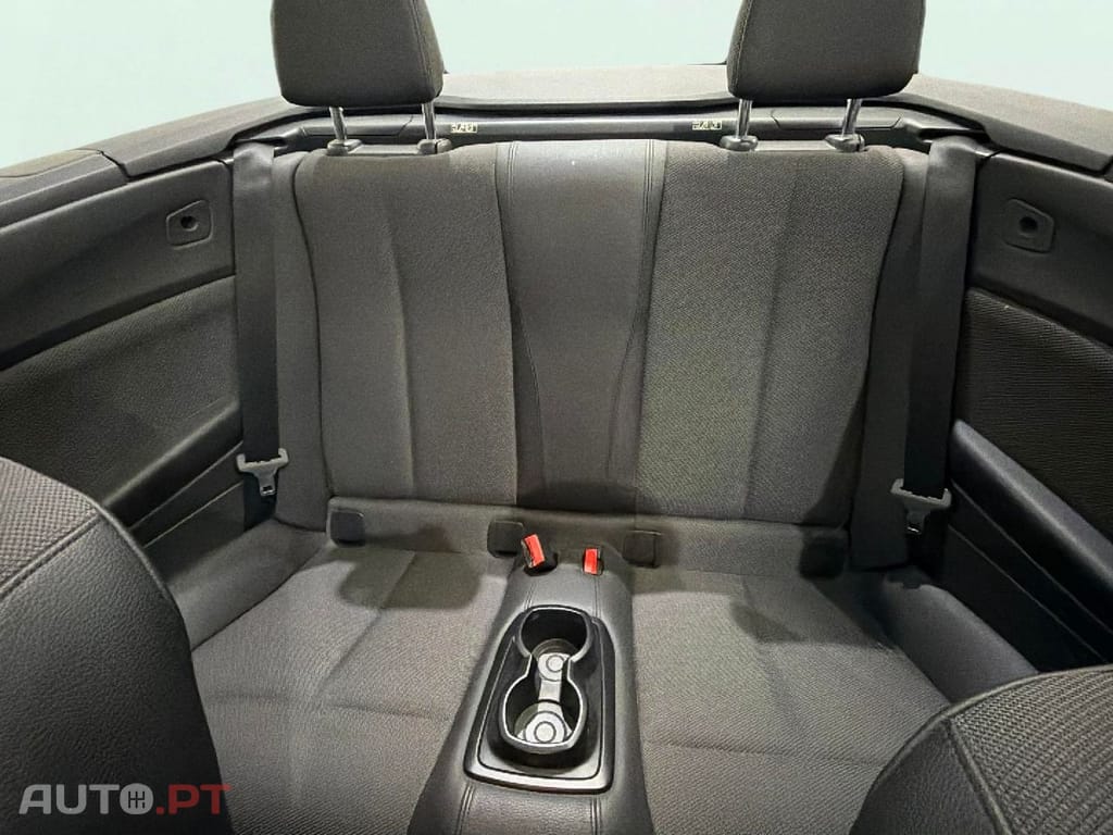 BMW 218 i Cabrio Line Sport