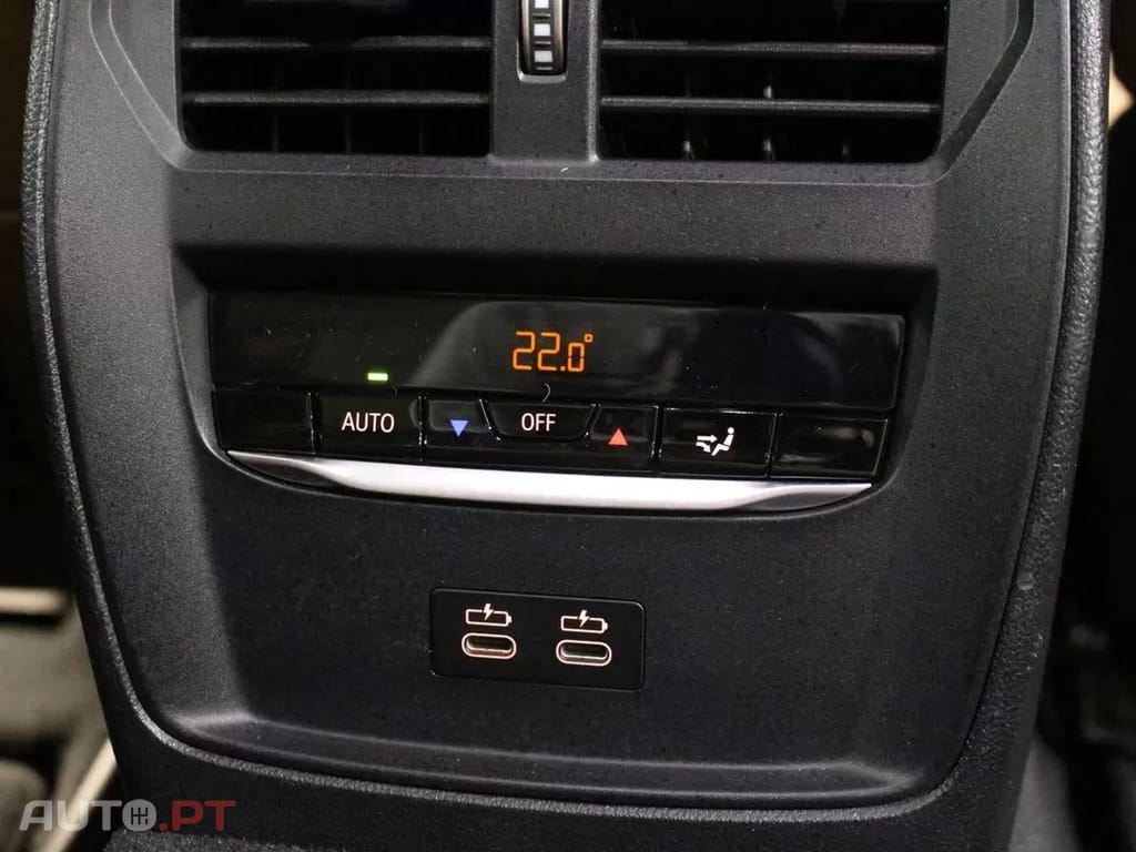 BMW 320 e Line Sport Auto