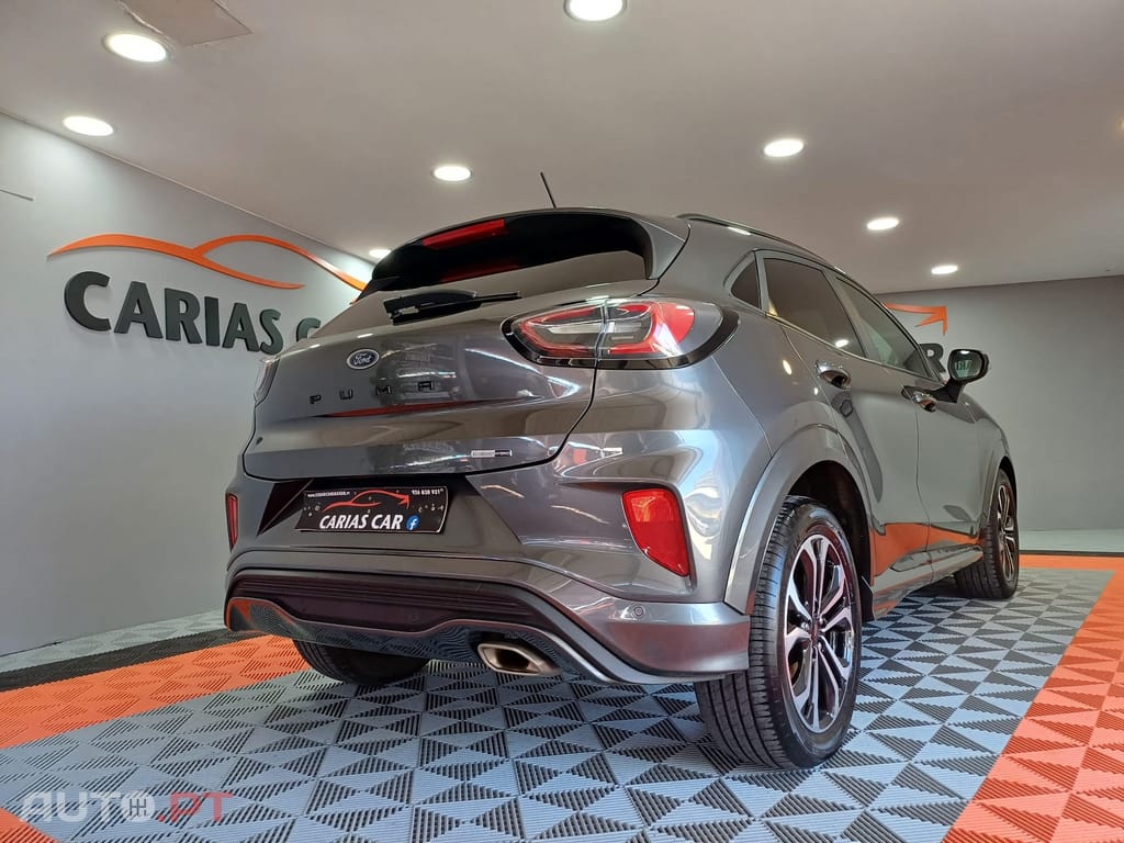 Ford Puma 1.0 EcoBoost MHEV ST-Line