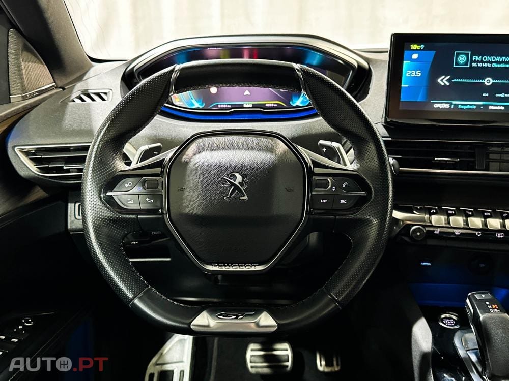 Peugeot 3008 1.6 Hybrid4 GT Pack e-EAT8