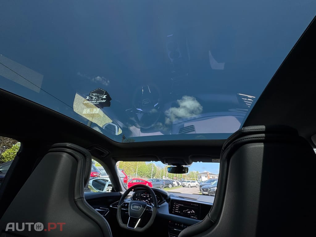 Audi E-Tron GT quattro
