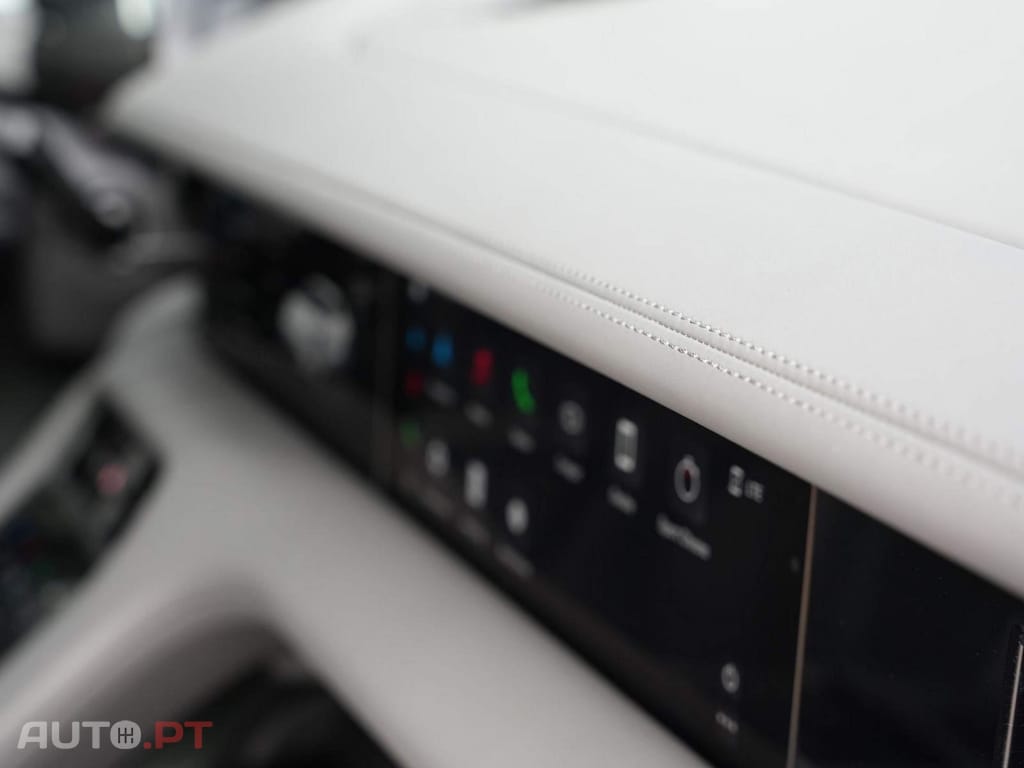 Porsche Taycan 4S Bose