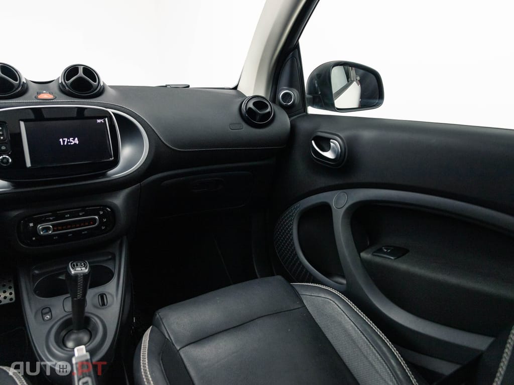Smart ForTwo 0.9 Brabus Xclusive