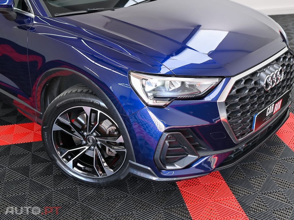 Audi Q3 45 TFSIe S tronic