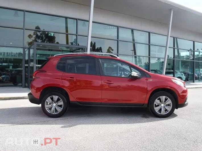 Peugeot 2008 1.5 BlueHDi Style