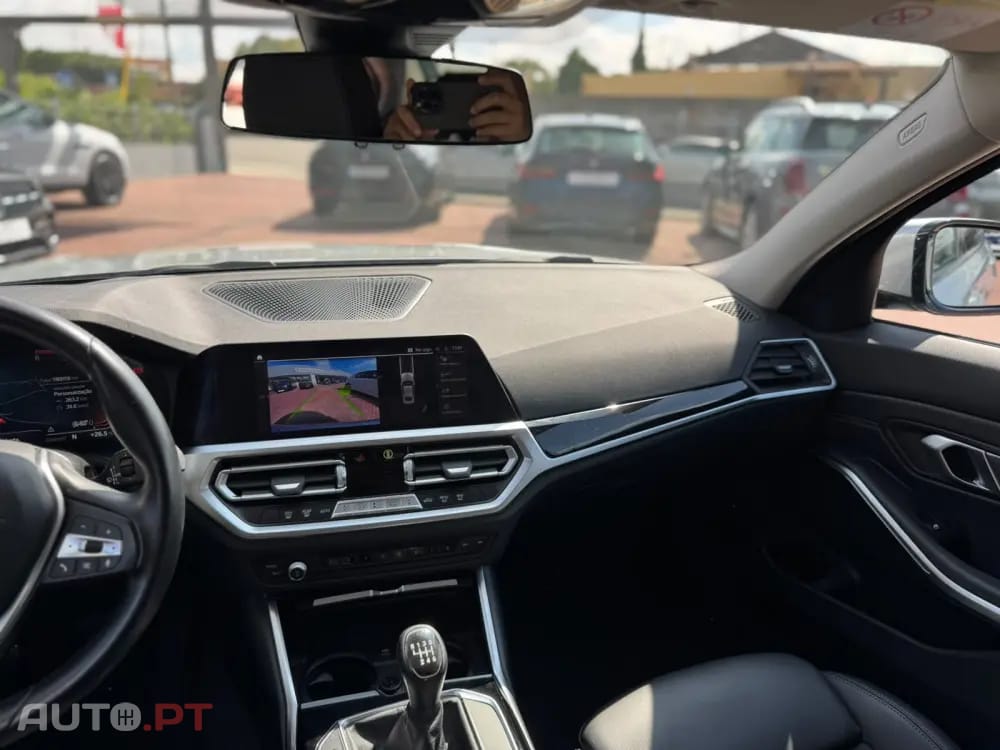 BMW 318 d Line Luxury