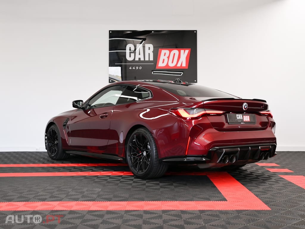 BMW M4 Competition Pack 50 anos M