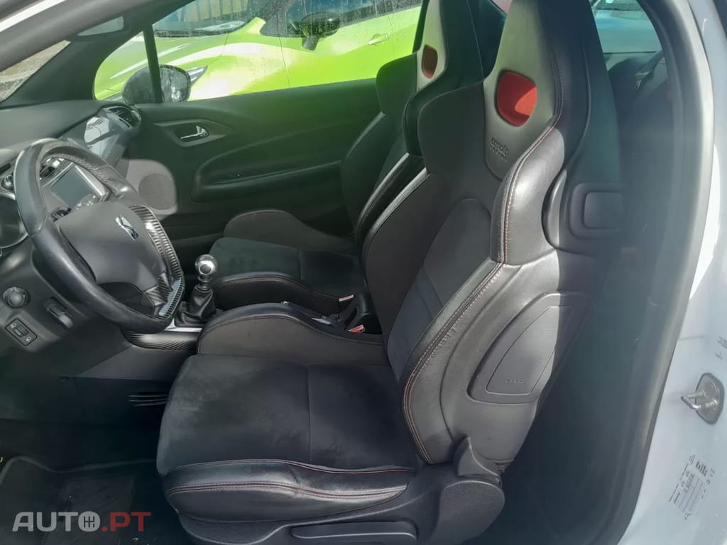 Citroen DS3 1.6 THP Racing