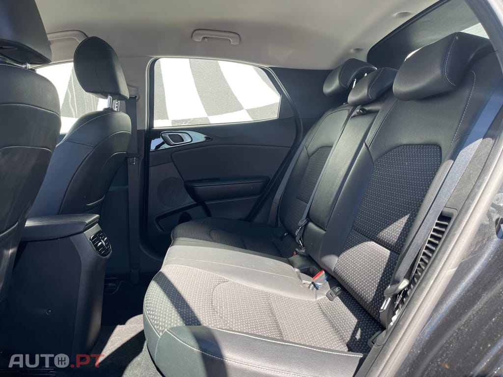 Kia Xceed 1.6 GDI DCT6 OPF Plug-in-Hybrid Inspiration
