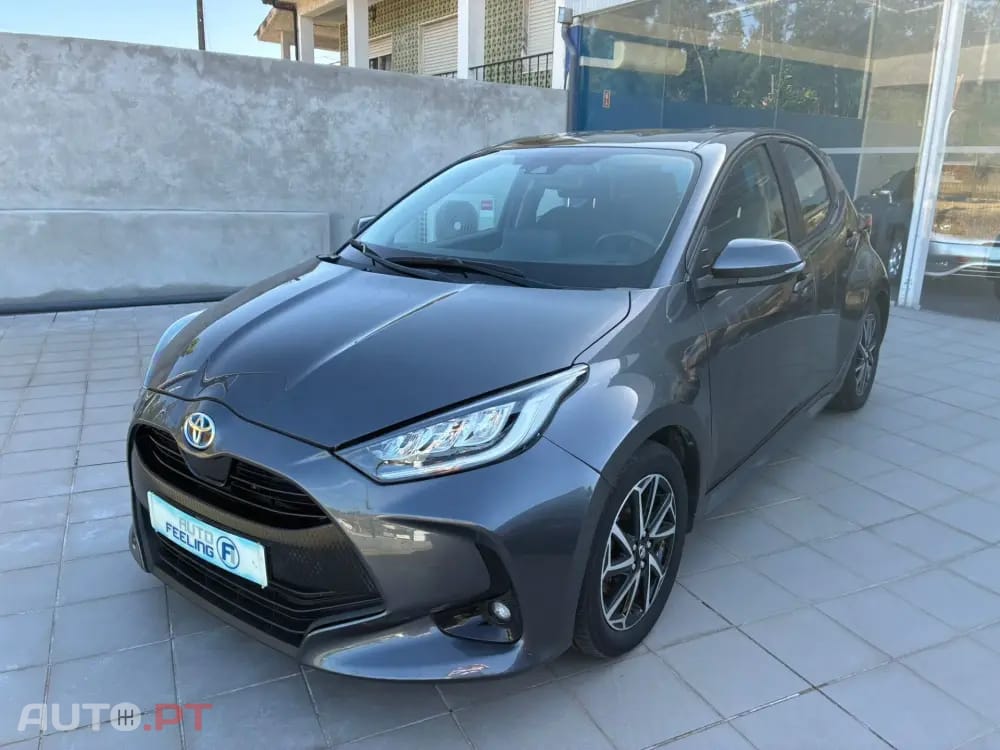 Toyota Yaris 1.5 HSD Exclusive+Pack Luxury