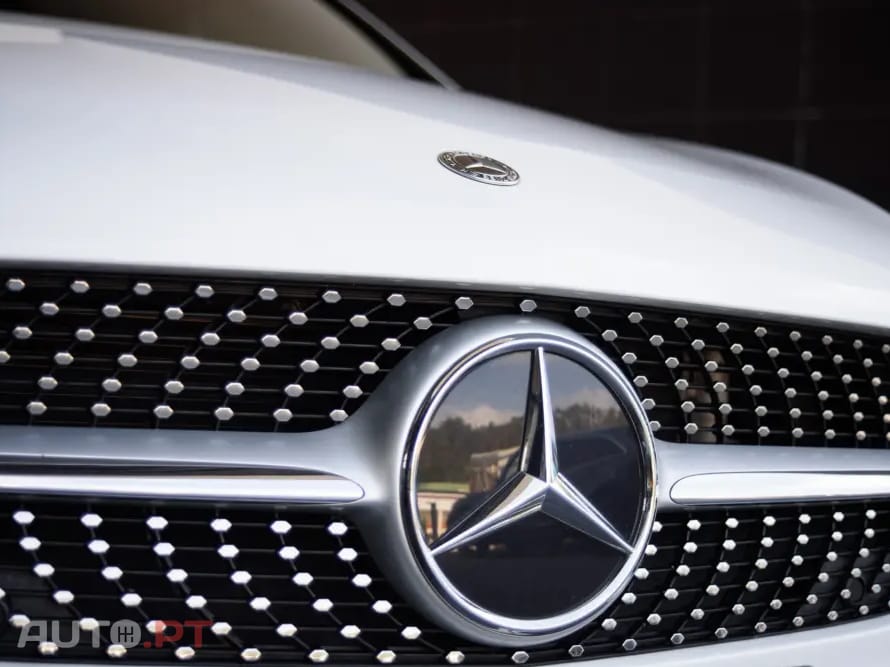 Mercedes-Benz A 180 d AMG Line