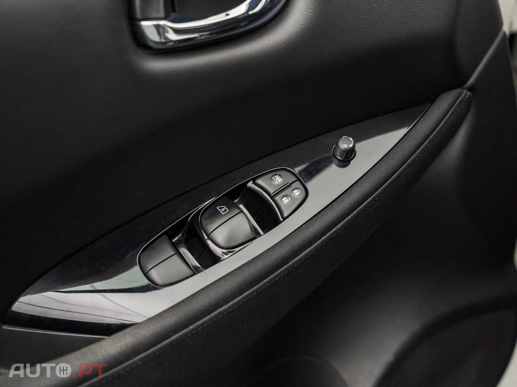 Nissan Leaf Acenta