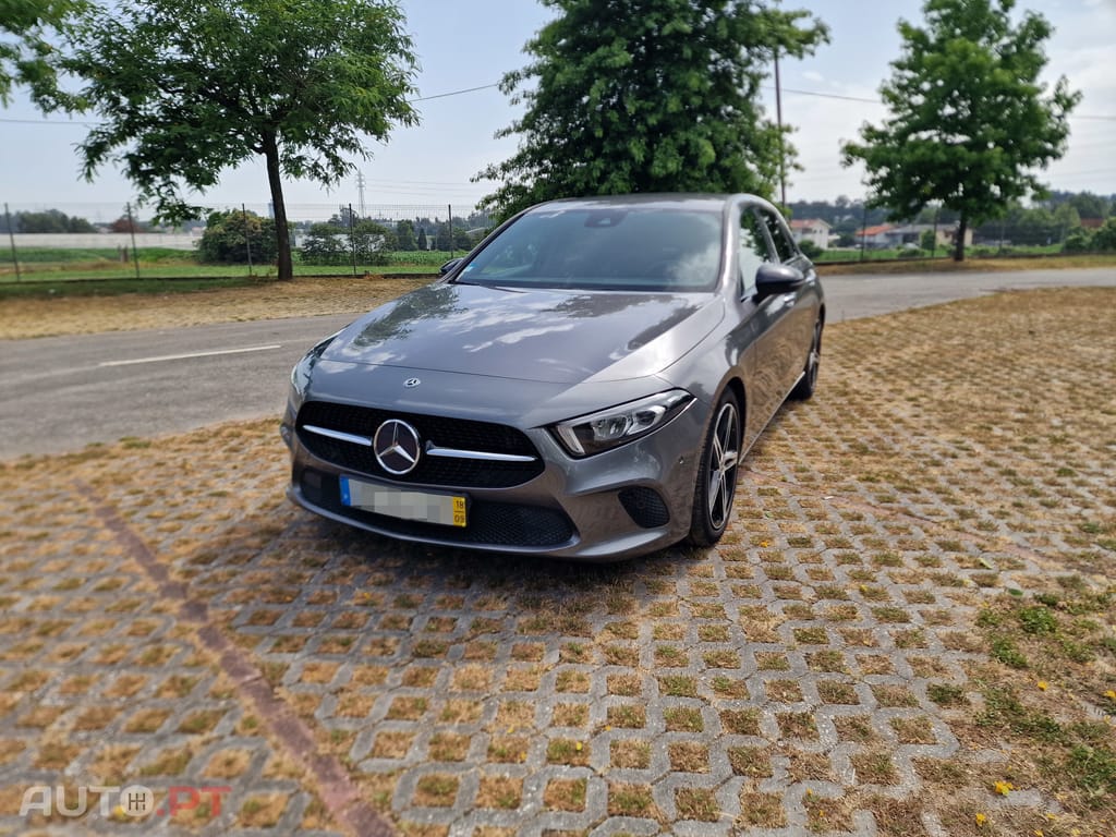 Mercedes-Benz A 180 BlueEFFICIENCY 1.5 Pack Night