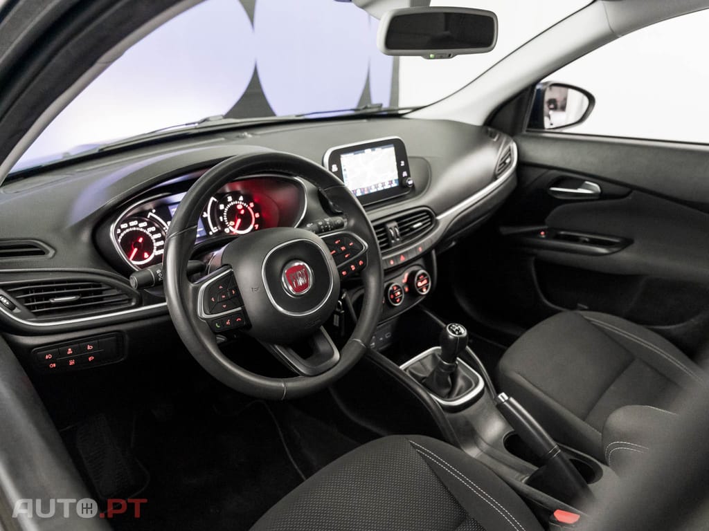Fiat Tipo 1.3 M-Jet Lounge