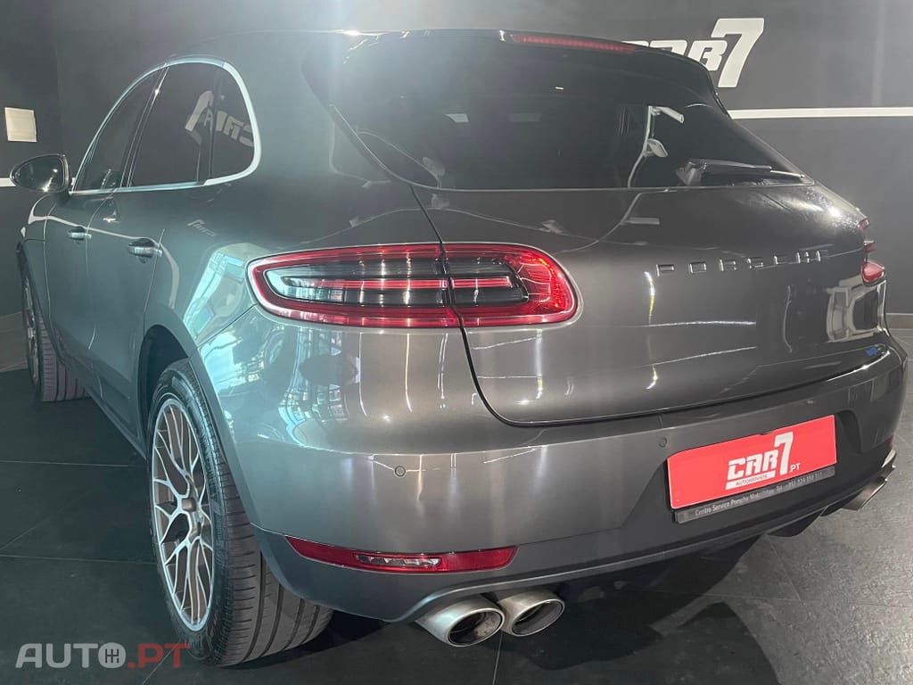 Porsche Macan S