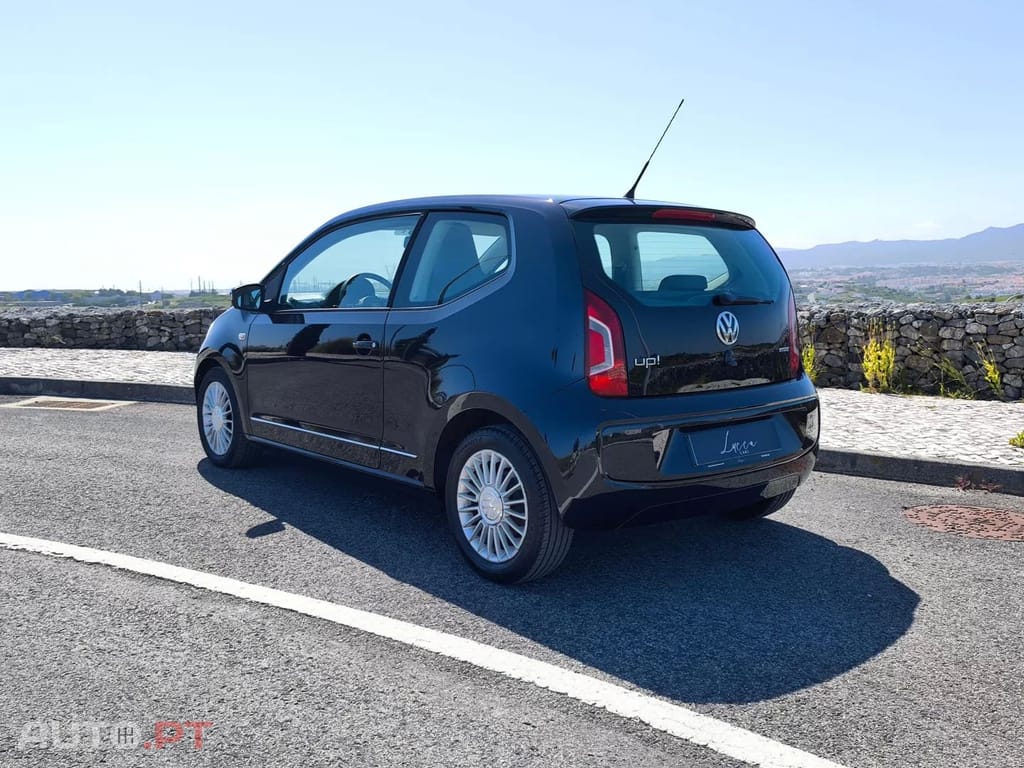 Volkswagen Up! 1.0 BlueMotion High