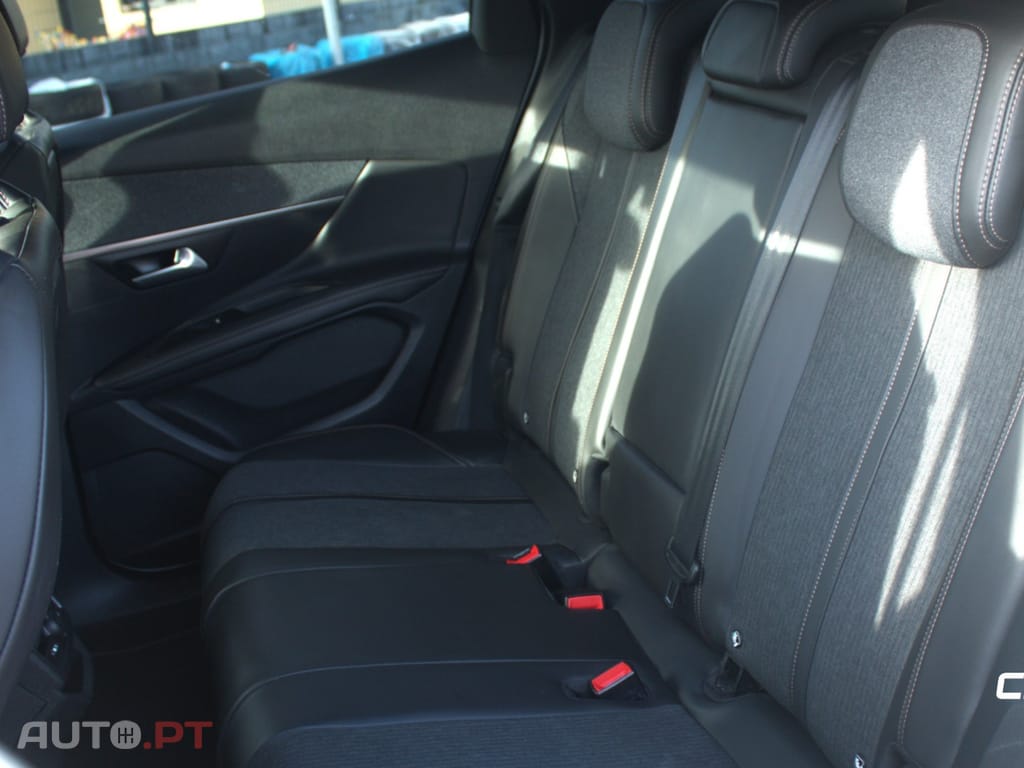 Peugeot 3008 1.5 BlueHDi GT Line