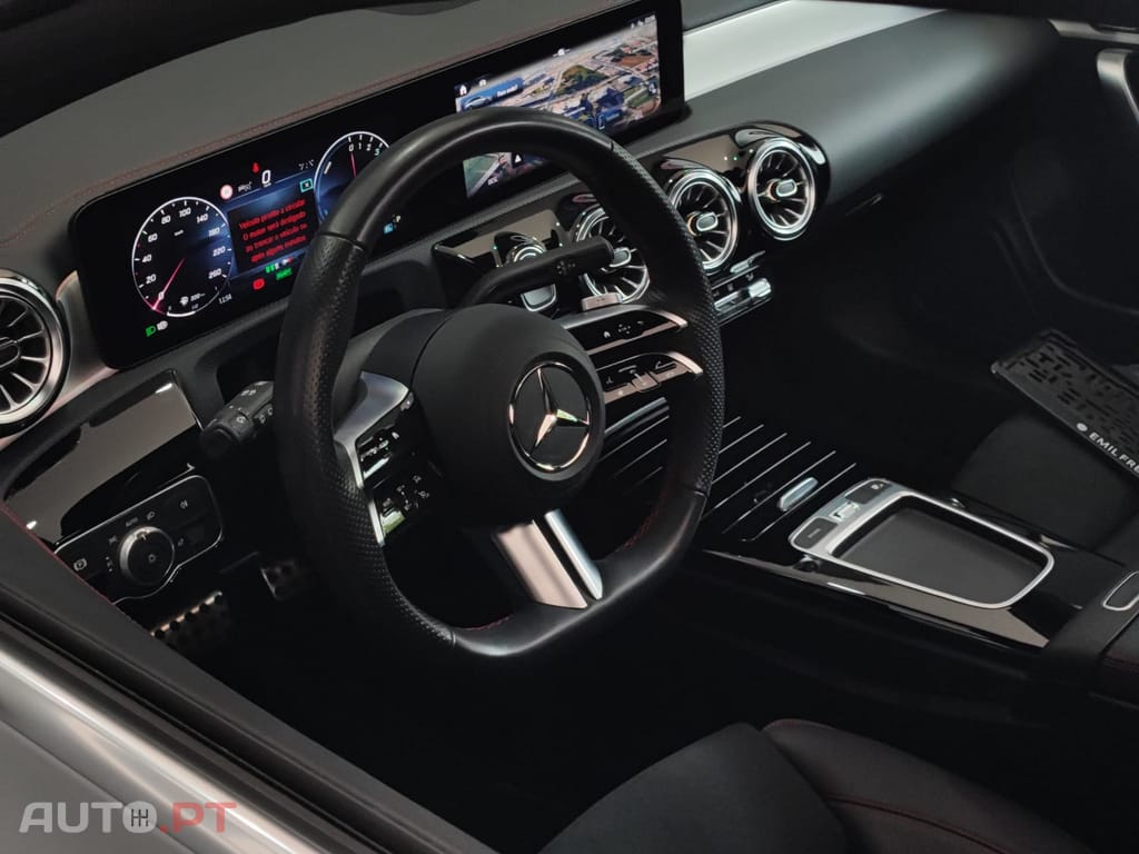 Mercedes-Benz CLA 250 e AMG Hibrido