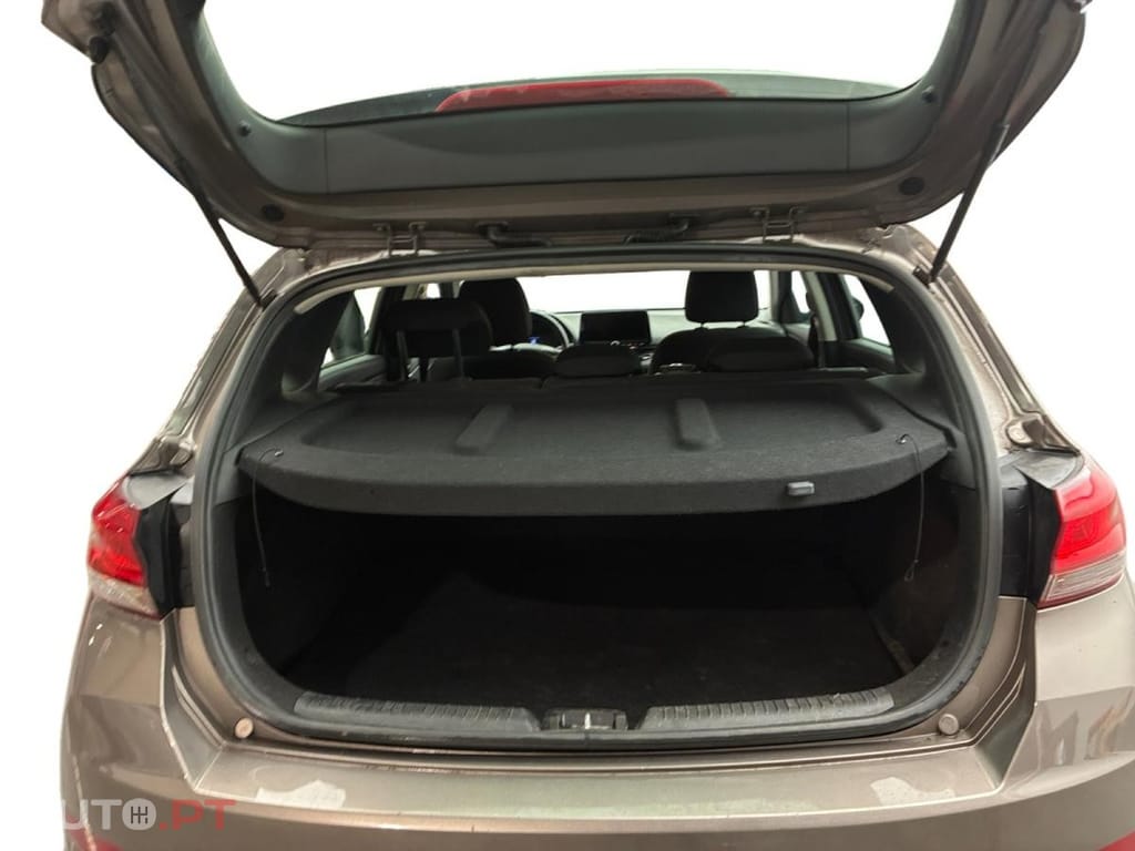 Hyundai i30 1.6 CRDi Creative