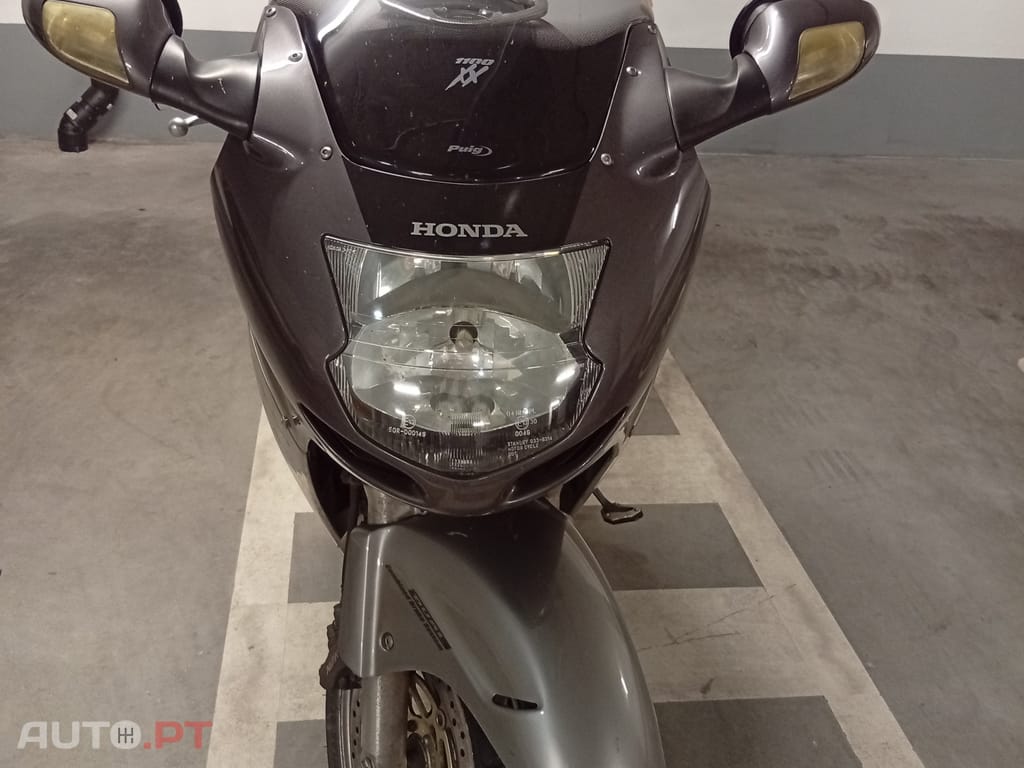 Honda CBR 1100XX